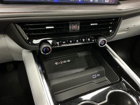 New 2026 Chevrolet Tahoe Premier AWD/4WD image 17