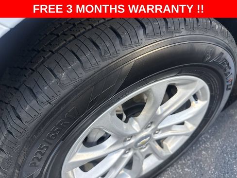 Used 2019 Chevrolet Equinox LT w/ Driver Convenience Package FWD image 41