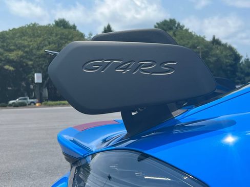 Used 2025 Porsche 718 Cayman GT4 RS w/ Weissach Package RWD image 16