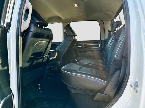 Used 2024 RAM 2500 Laramie image 29