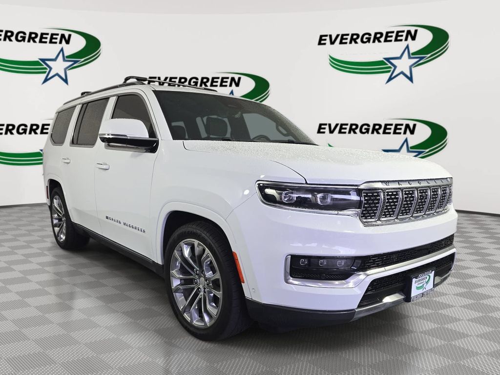 Used 2022 Jeep Grand Wagoneer Series II w/ Premium Group II AWD/4WD image 3