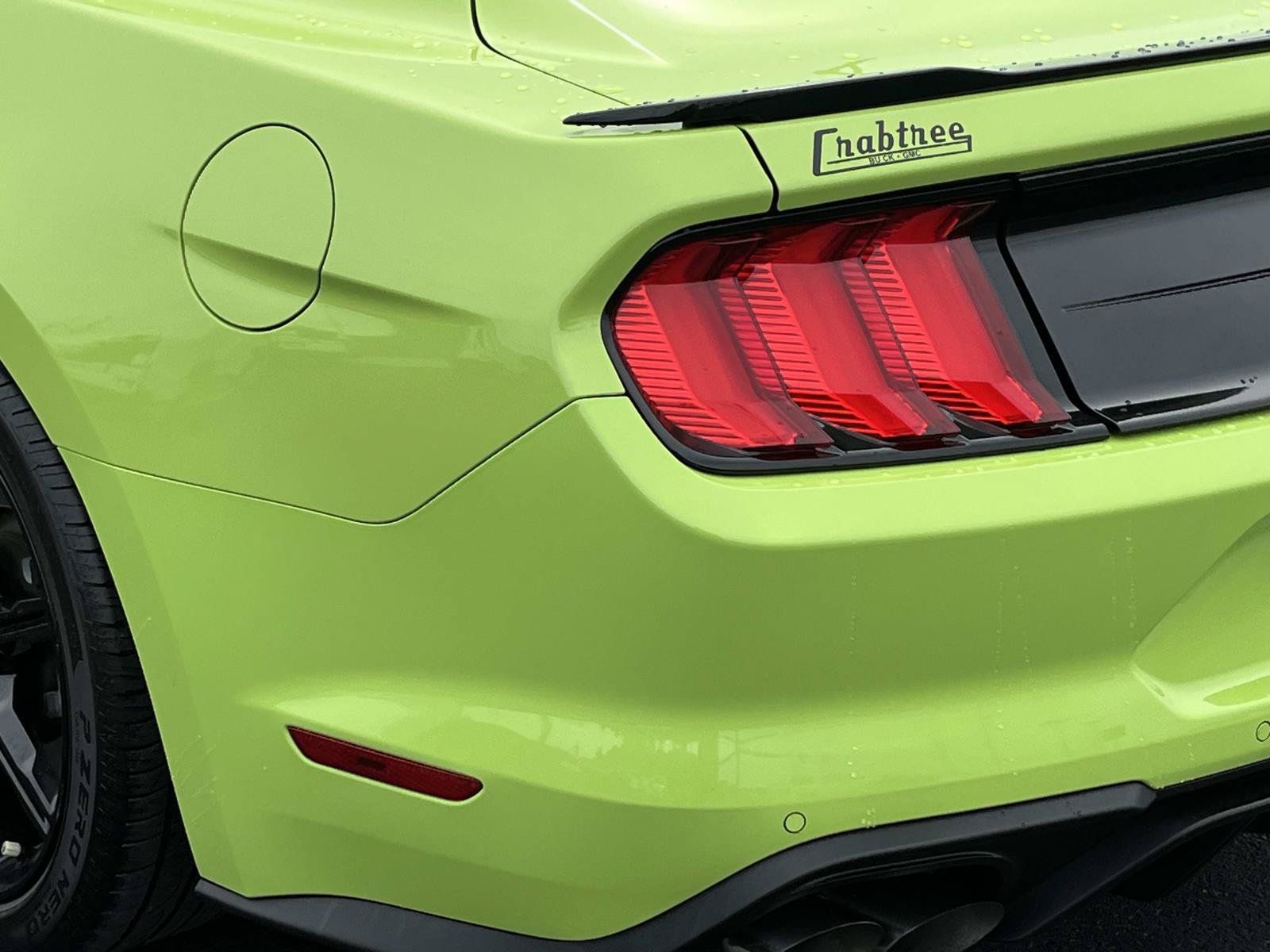 Used 2020 Ford Mustang GT Premium w/ Black Accent Package RWD image 5