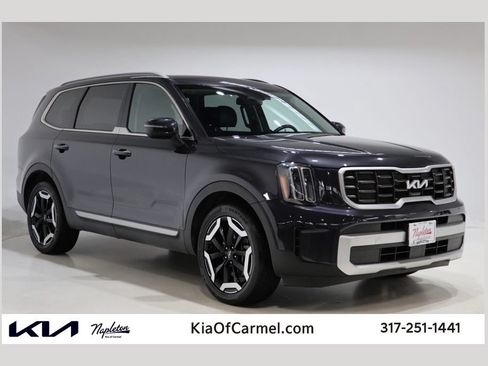 Used 2025 Kia Telluride S AWD/4WD image 1