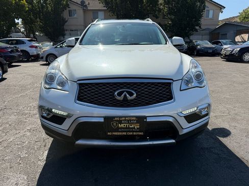 Used 2016 INFINITI QX50 2WD w/ Technology Package image 2