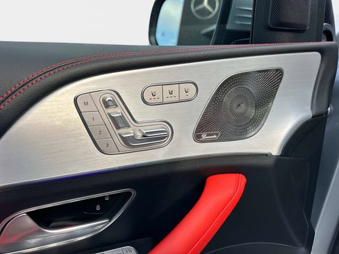 Used 2025 Mercedes-Benz GLE 53 AMG 4MATIC image 18