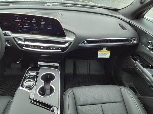 New 2025 Cadillac Lyriq Sport image 17