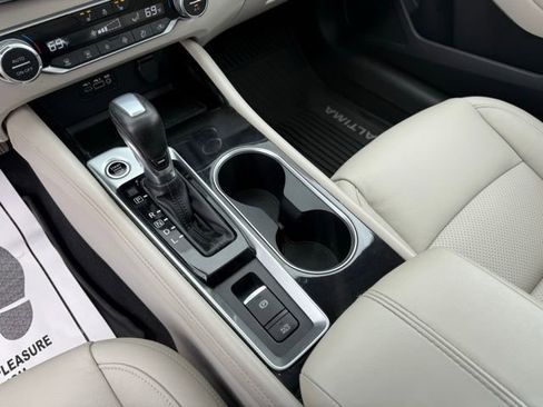 Used 2020 Nissan Altima 2.5 SL image 22