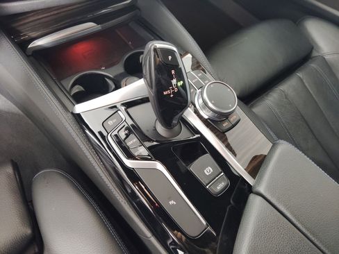 Used 2017 BMW 540i image 15