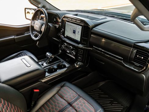 Used 2021 Ford F150 Lariat w/ Equipment Group 502A High image 47