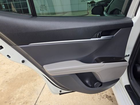 Used 2023 Toyota Camry LE FWD image 22