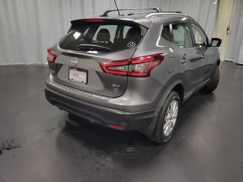 Used 2020 Nissan Rogue Sport SV w/ Technology Package FWD image 9