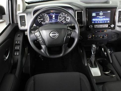 Certified 2023 Nissan Frontier SV w/ Tow Package image 7