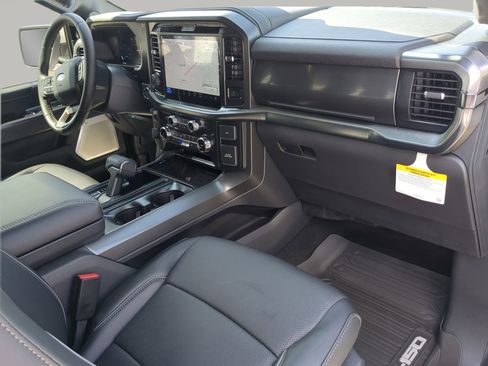 New 2025 Ford F150 Lariat w/ Equipment Group 502A High image 44