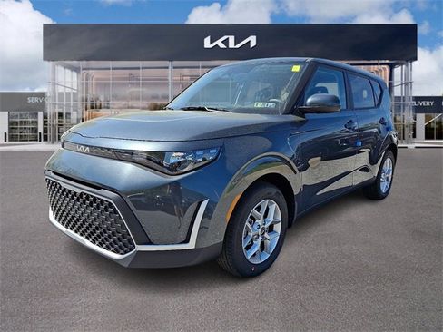 New 2025 Kia Soul LX w/ LX Technology Package image 2
