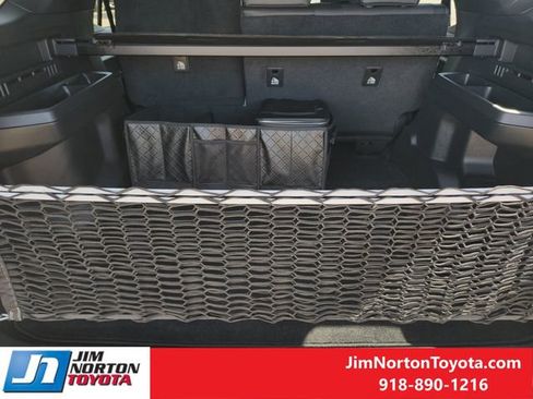 Used 2025 Toyota 4Runner TRD Off-Road Premium image 34