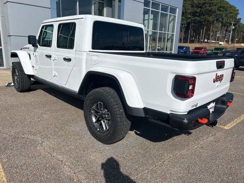 New 2026 Jeep Gladiator Mojave image 7