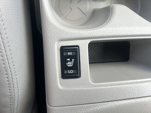 Certified 2022 Nissan Rogue Sport SL AWD/4WD image 29