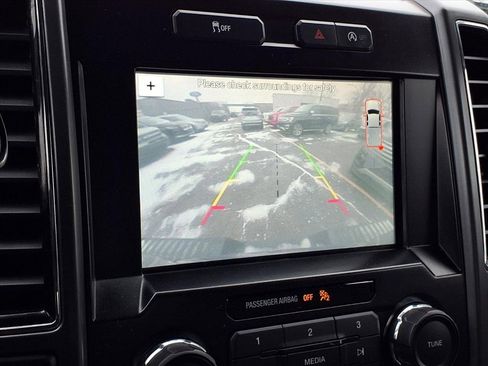 Used 2018 Ford F150 XLT w/ Equipment Group 302A Luxury image 9