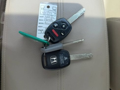 Used 2012 Honda Accord EX-L image 7