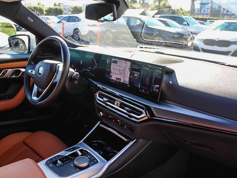 Certified 2023 BMW 230i Coupe w/ Convenience Package image 15