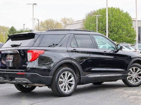 Certified 2023 Ford Explorer XLT w/ Equipment Group 202A AWD/4WD image 22