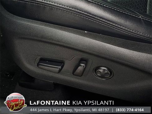 Used 2020 Kia Sorento EX image 11