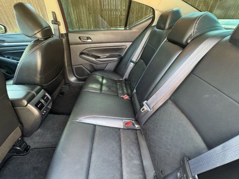 Used 2024 Nissan Altima 2.5 SL image 28