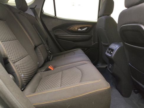 Used 2020 GMC Terrain SLE w/ Elevation Edition FWD image 19