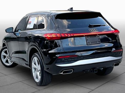 Used 2025 Audi Q5 Premium Plus w/ Premium Plus AWD/4WD image 12