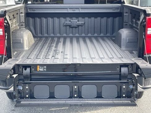 New 2026 Chevrolet Silverado 1500 LTZ w/ LTZ Premium Package image 14