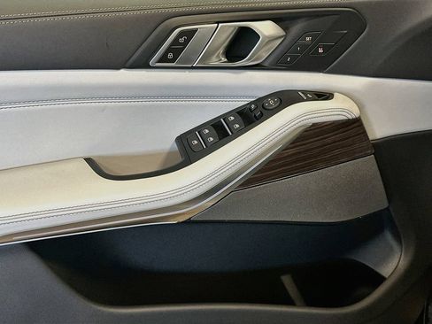 New 2026 BMW X5 xDrive40i w/ Climate Comfort Package AWD/4WD image 18