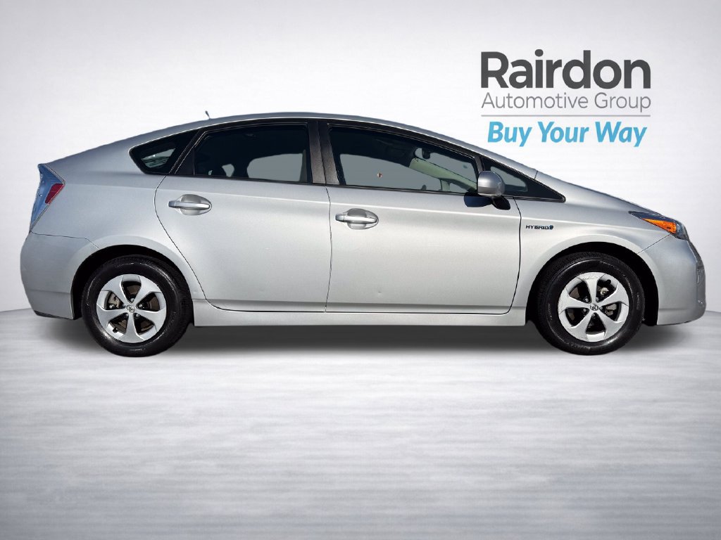 Used 2015 Toyota Prius Two FWD image 8
