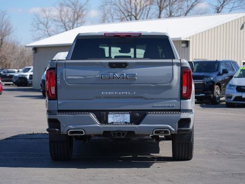 Used 2025 GMC Sierra 1500 Denali Ultimate AWD/4WD image 4