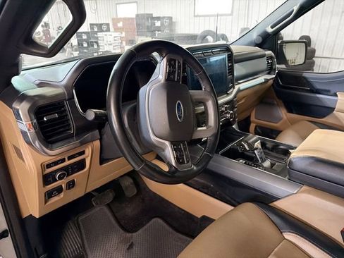 Used 2022 Ford F150 Lariat w/ Equipment Group 502A High image 8