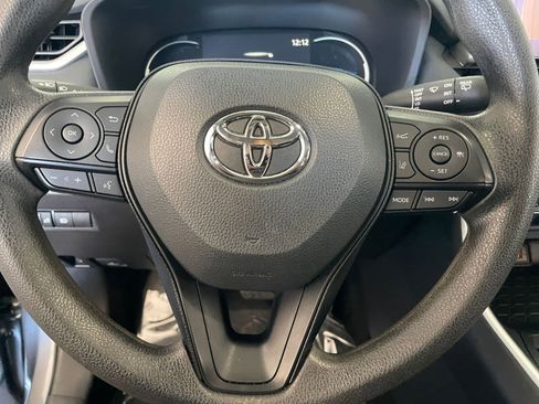 Used 2025 Toyota RAV4 LE image 25
