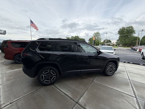 New 2026 Jeep Cherokee Limited AWD/4WD image 6