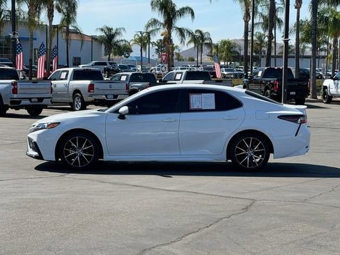 Used 2023 Toyota Camry SE w/ Protection Package (Q2) (TMS) FWD image 9