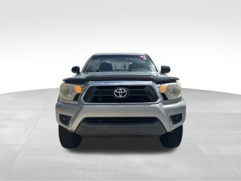Used 2014 Toyota Tacoma PreRunner w/ SR5 Package image 5
