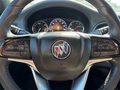 Certified 2022 Buick Enclave Premium image 24