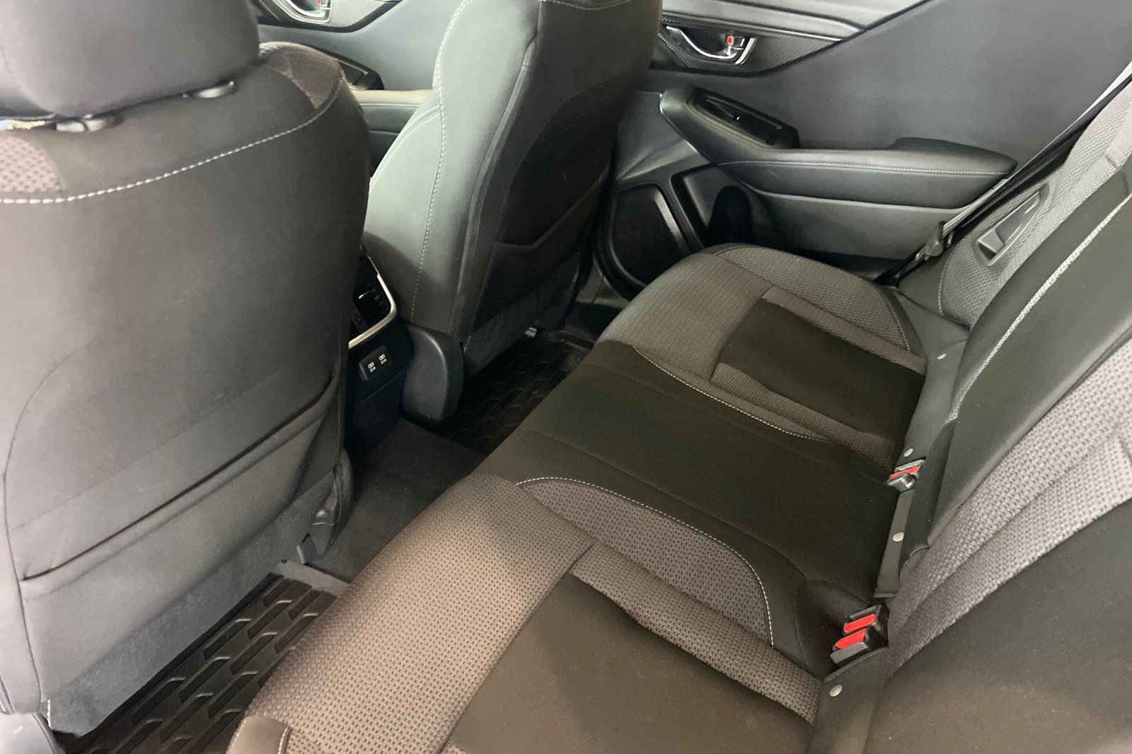 Used 2022 Subaru Outback Premium w/ Popular Package #1 AWD/4WD image 11