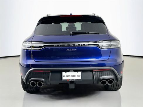 Certified 2026 Porsche Macan AWD/4WD image 6