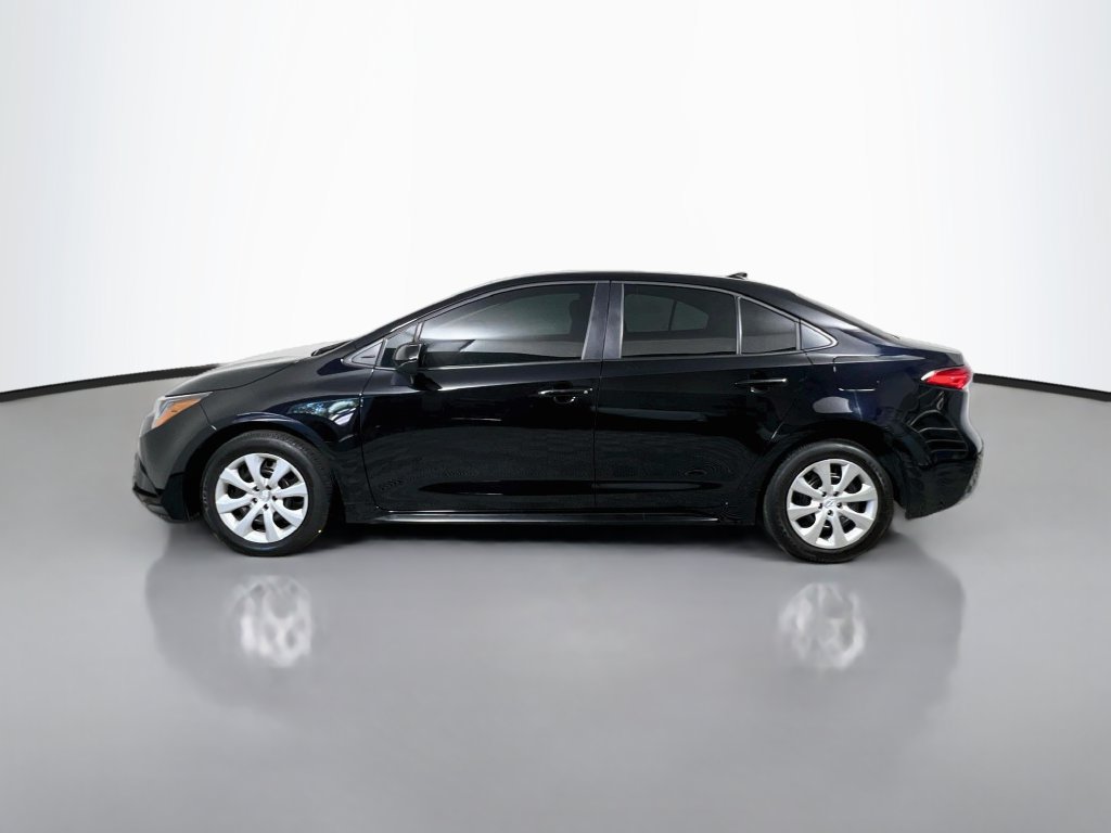 Used 2026 Toyota Corolla LE FWD image 6