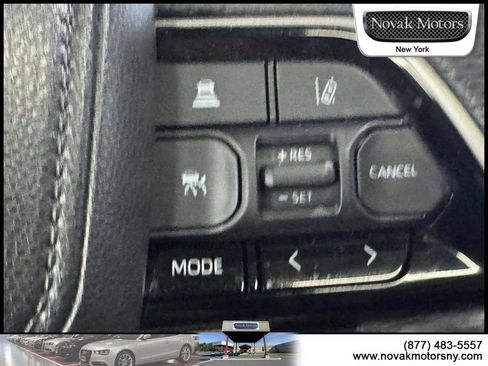 Used 2023 Toyota Tundra Limited AWD/4WD image 19