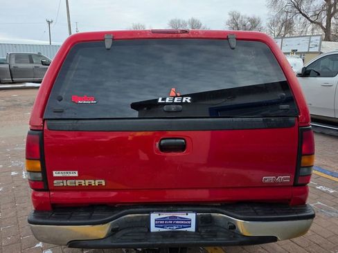 Used 2005 GMC Sierra 1500 SLE w/ Off-Road Package image 6