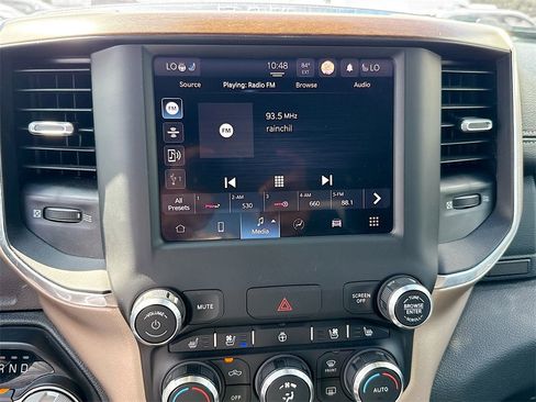 Used 2022 RAM 1500 Laramie image 16