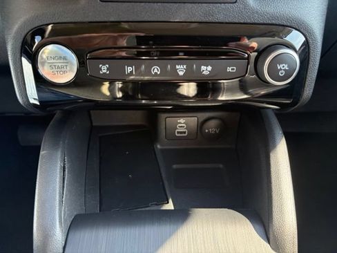 Used 2024 Ford Escape Platinum AWD/4WD image 31