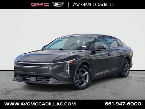 Used 2025 Kia K4 FWD image 1