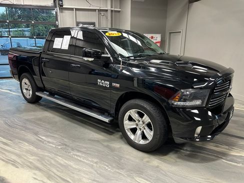 Used 2015 RAM 1500 Sport w/ Convenience Group AWD/4WD image 25