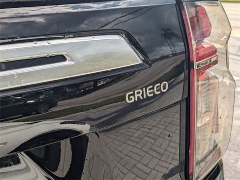 Used 2024 Chevrolet Tahoe High Country w/ Advanced Technology Package image 16