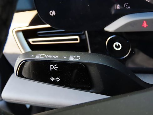 New 2025 Porsche Taycan 4S AWD/4WD image 41